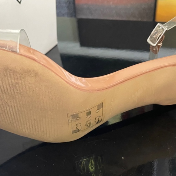 Size 8 Call it Spring Heels - Picture 3 of 6